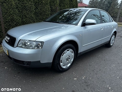 Audi A4 1.6