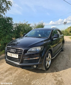 Audi Q7 3.0 TDI DPF quattro tiptronic