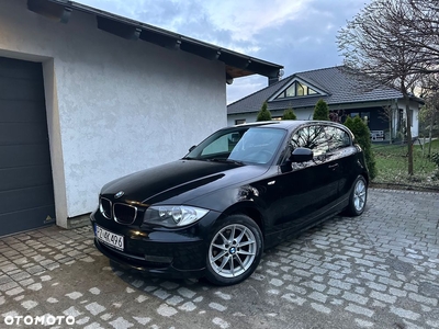 BMW Seria 1 116d Sport Line