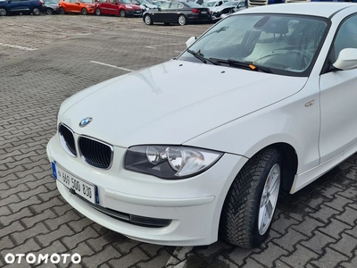 BMW Seria 1 118d Sport Line