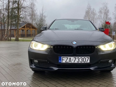 BMW Seria 3 316d Sport Line Shadow