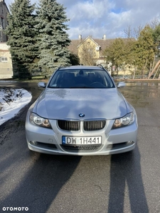 BMW Seria 3 318d