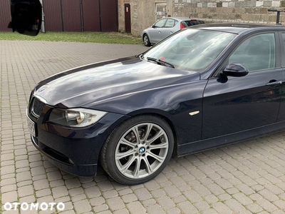 BMW Seria 3 318d