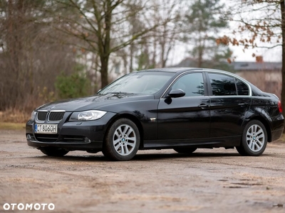 BMW Seria 3 318d