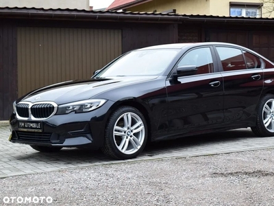 BMW Seria 3 318d Luxury Line