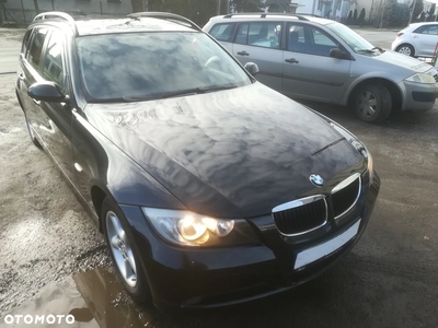 BMW Seria 3 318i