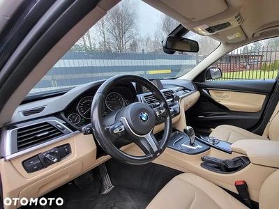 BMW Seria 3 318i