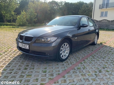 BMW Seria 3 318i