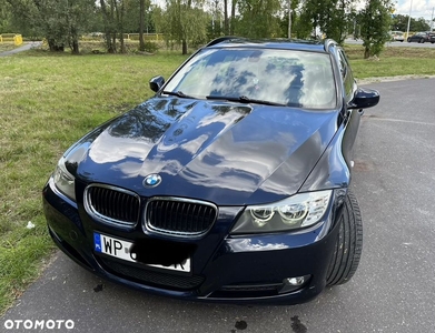 BMW Seria 3 318i Touring