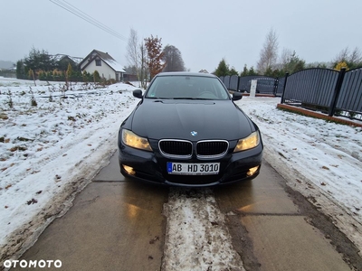 BMW Seria 3 318i Touring Edition Sport