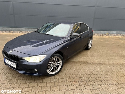 BMW Seria 3 320d DPF Touring Blue Performance Edition Fleet Exclusive