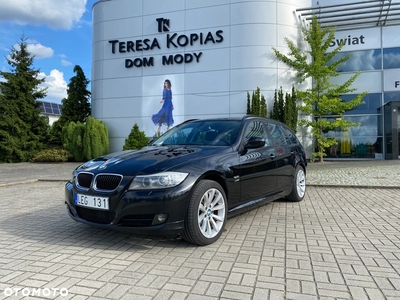 BMW Seria 3 320d DPF Touring