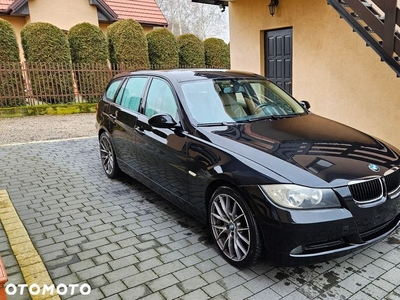 BMW Seria 3 320d Touring Efficient Dynamics Edition