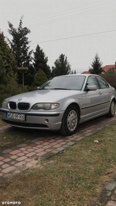 BMW Seria 3 320i