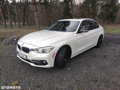 BMW Seria 3 320i xDrive