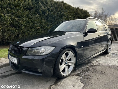 BMW Seria 3 325i