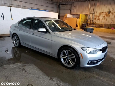 BMW Seria 3 330i xDrive