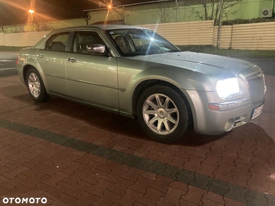 Chrysler 300C Touring 5.7 V8 HEMI Automatik