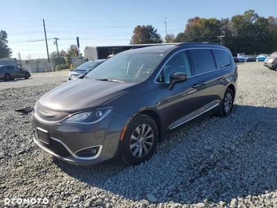 Chrysler Pacifica