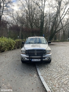 Dodge RAM 1500 5.7 4WD HEMI