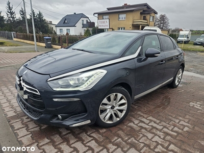 DS Automobiles DS 5