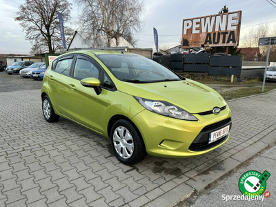 Ford Fiesta 1 właściciel/Klimatyzacja/2 Komplety kół/Bardzo…