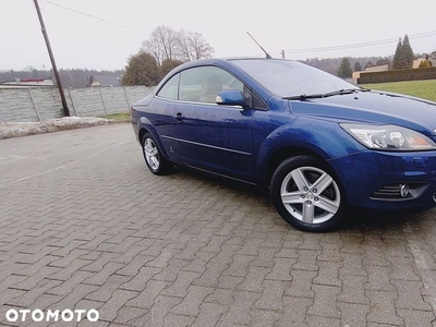 Ford Focus Coupe-Cabriolet 2.0 16V Titanium