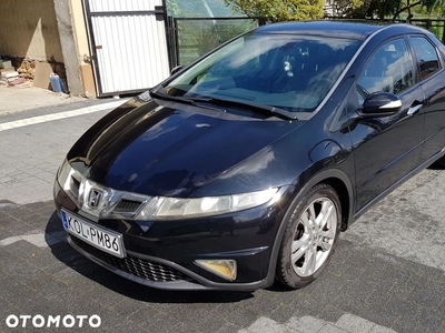 Honda Civic 1.8i-VTEC Sport