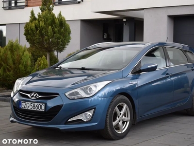 Hyundai i40 i40cw 1.7 CRDi blue Style