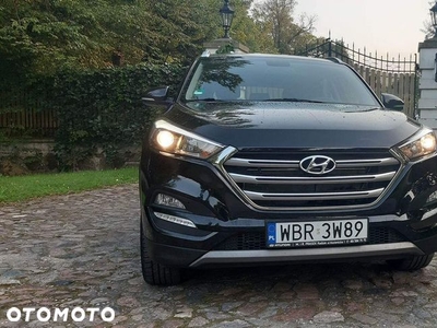 Hyundai Tucson blue 1.6 GDi 2WD Navi