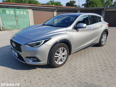 Infiniti Q30 1.5d