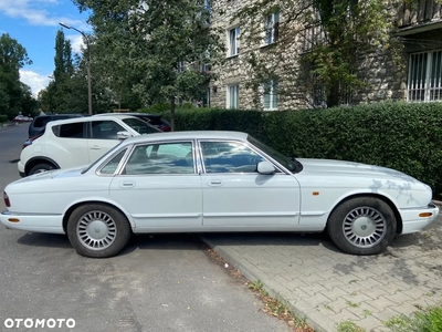 Jaguar XJ Sovereign 4.0