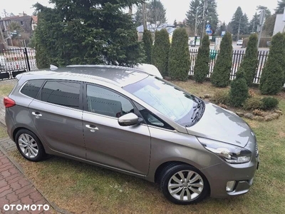 Kia Carens 1.7 CRDi 141 Edition 7