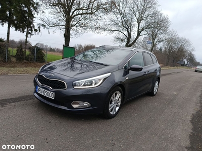 Kia Ceed 1.6 CRDi 128 ISG SW Platinum Edition