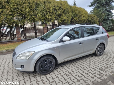 Kia Ceed Cee'd 2.0 crdi Comfort +