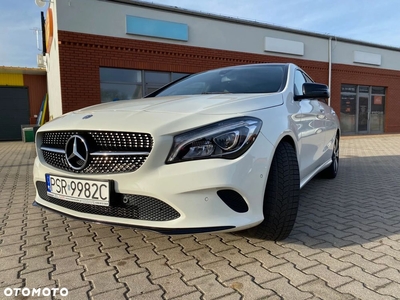 Mercedes-Benz CLA 180 7G-DCT