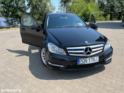 Mercedes-Benz Klasa C 200 CDI BlueEff Elegance