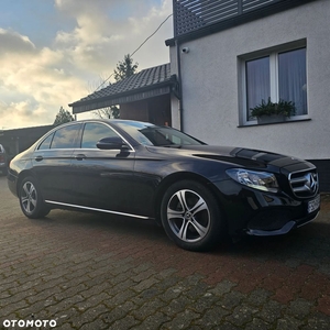 Mercedes-Benz Klasa E 200 d 9G-TRONIC