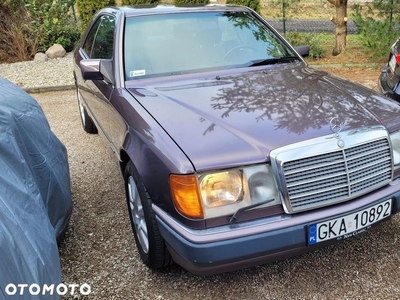 Mercedes-Benz W124 (1984-1993)