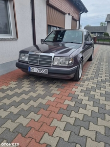 Mercedes-Benz W124 (1984-1993)