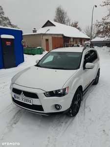 Mitsubishi Outlander 2.4 4WD CVT Intense