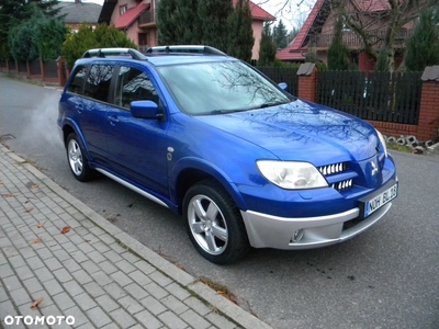 Mitsubishi Outlander 2.4 Intense (lea)