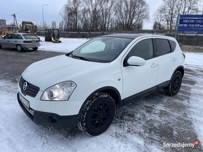 Nissan Qashqai 2.0 BENZYNA Klimatronik Tempomat Panorama