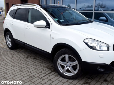 Nissan Qashqai+2 2.0 4x4 Tekna CVT