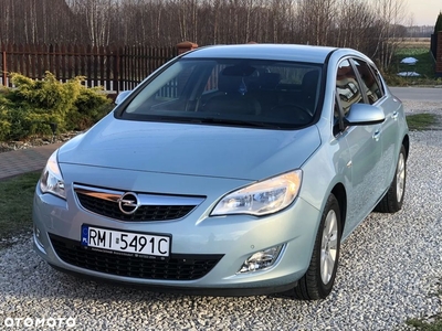 Opel Astra 1.4 Turbo Cosmo