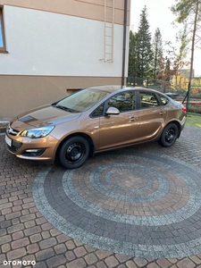 Opel Astra 1.6 Active