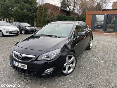 Opel Astra 1.6 Turbo Sport