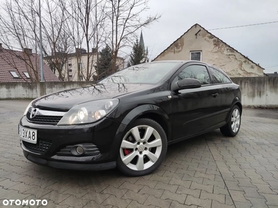 Opel Astra GTC 1.6 Turbo Edition