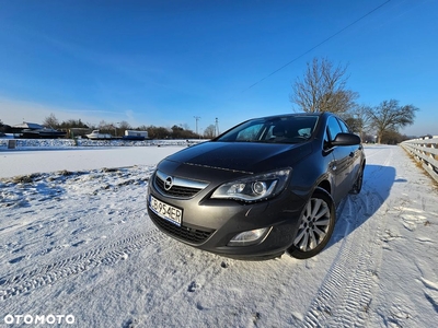 Opel Astra IV 1.4 T Cosmo