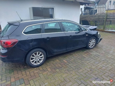 Opel Astra J 2.0 cdti